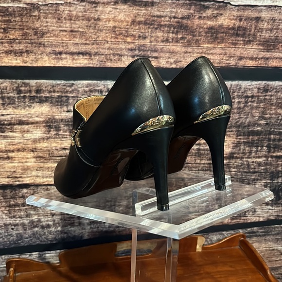 Calvin Klein bootie heels - Picture 3 of 11